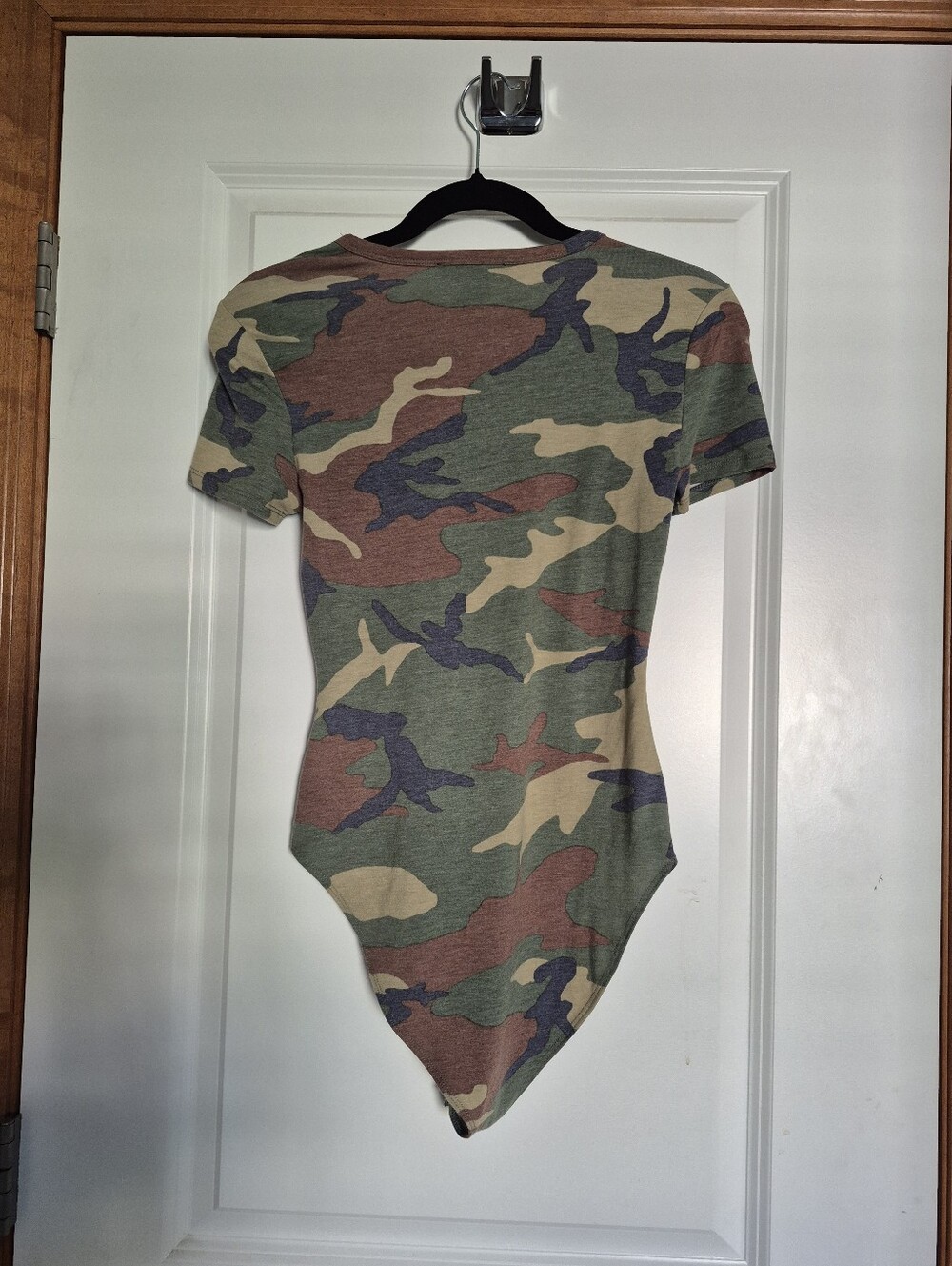 Forever 21 Green Camo Short Sleeve Bodysuit - Picture 2 of 2